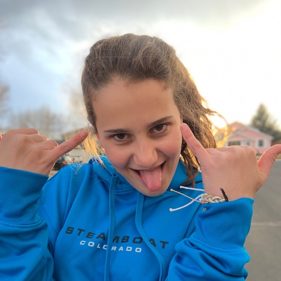 Meet your Posher, Julia - Picture 1 of 1